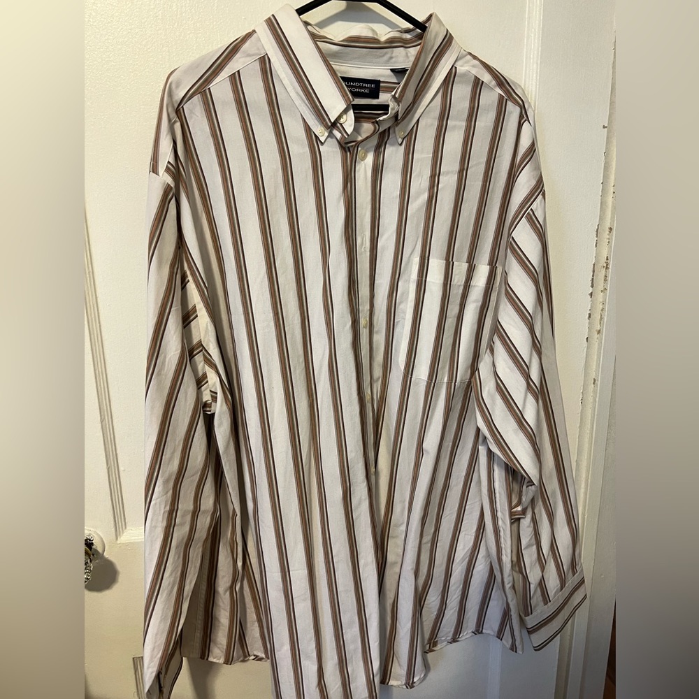 Men’s Big and Tall dress shirt size 2X never worn  NEW